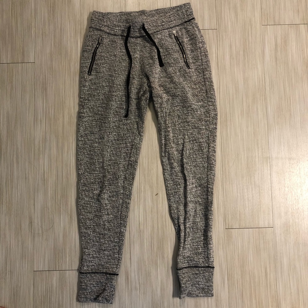 American Eagle Joggers